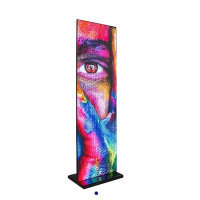 Indoor vloer Smart Led Poster Display IP31 Rating High Refresh Rate Front Service